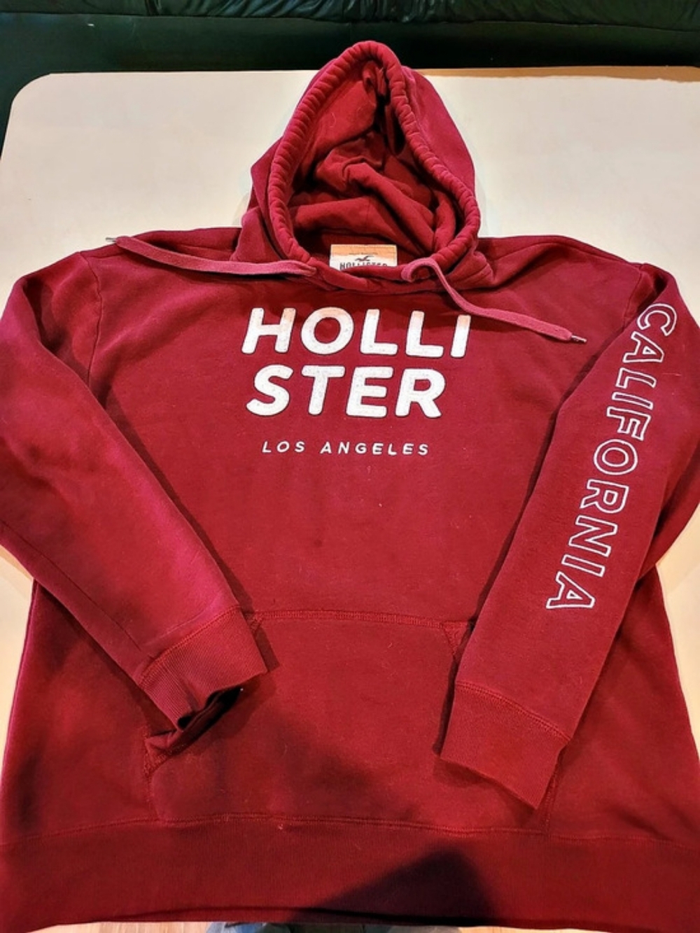 Hollister Los Angeles California Graphic Logo Hoodie in Red